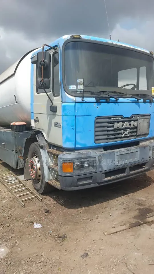12tonnes Man LPG Bobtail