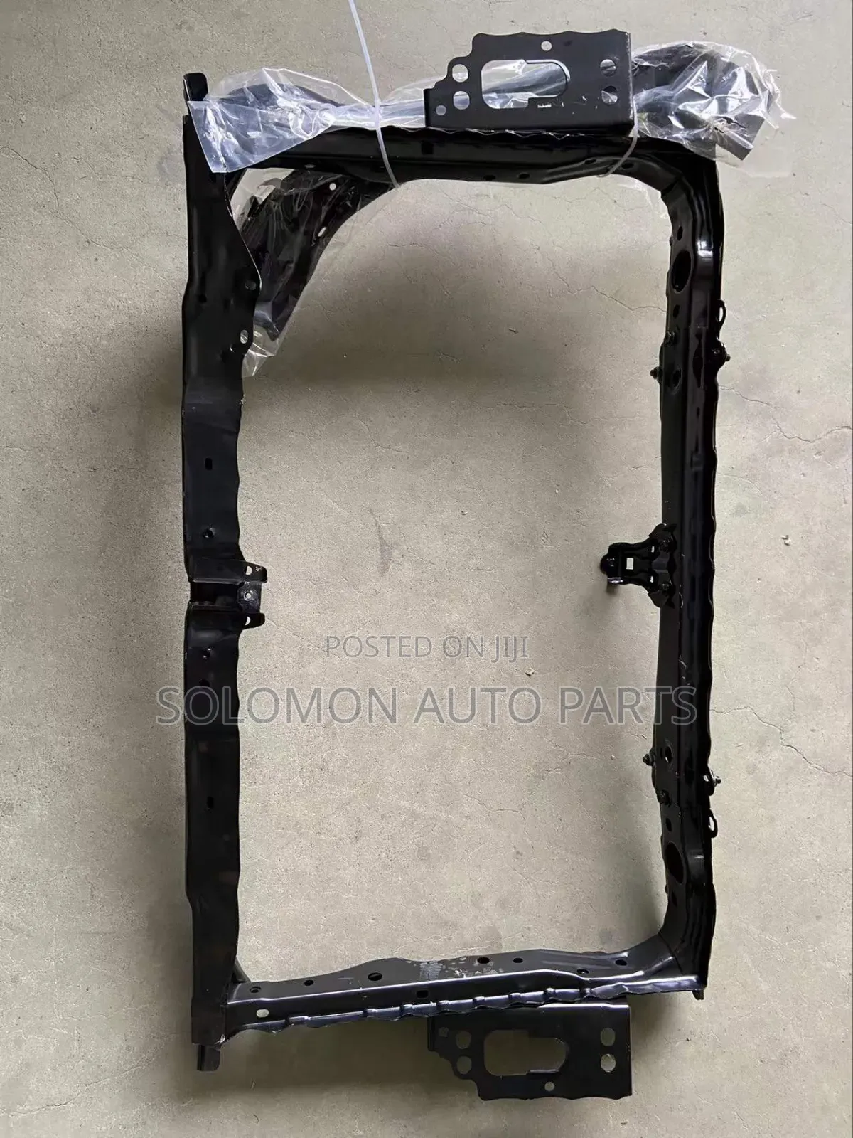 Toyota RAV4 2015 2016 2018 Front Cut / Radiator Support