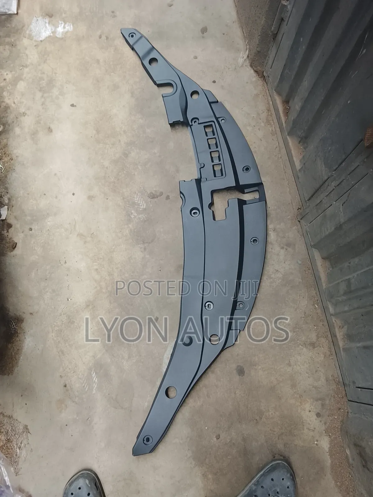 Radiator Plastic Cover Camry 2015