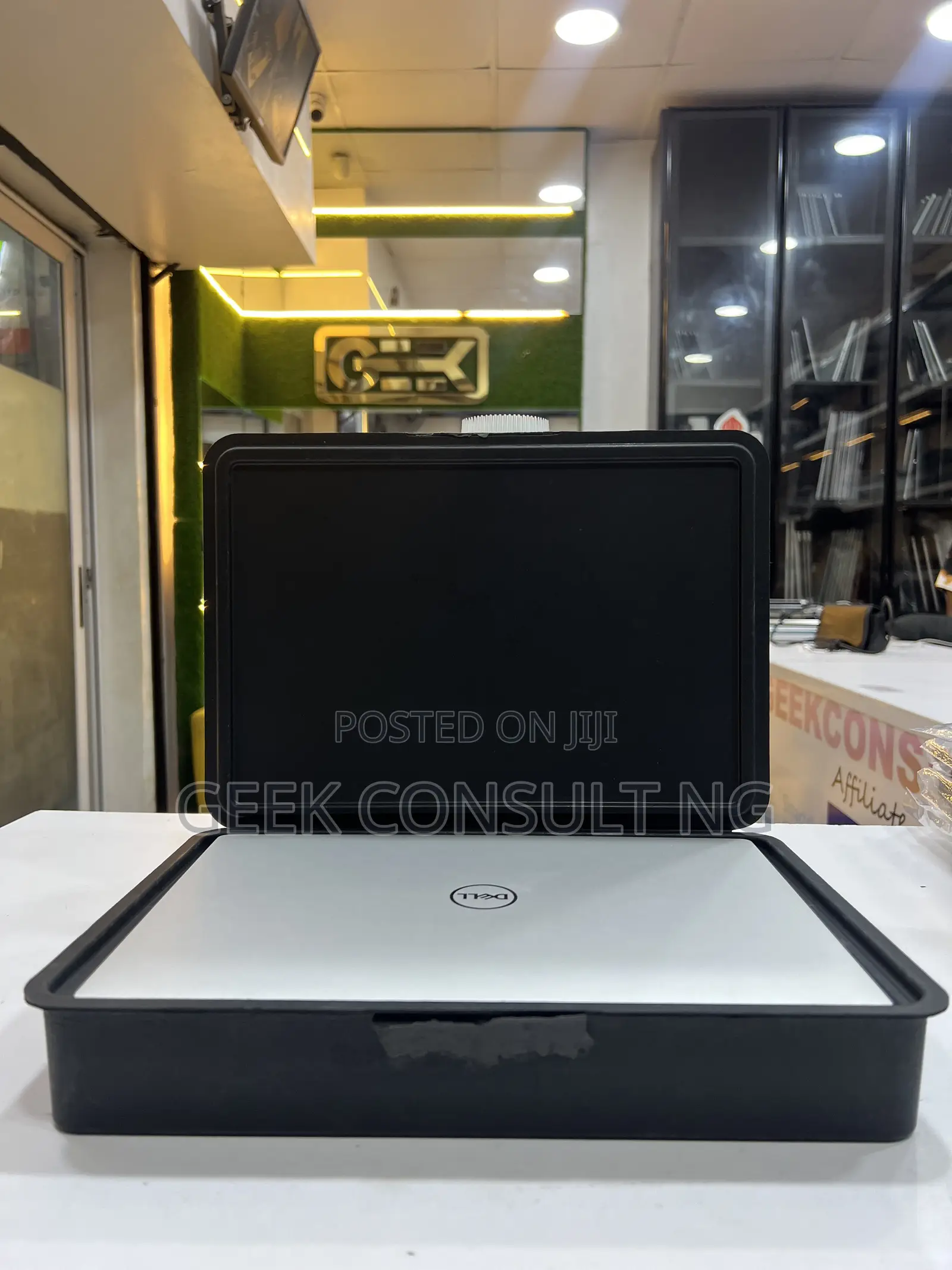 Laptop Dell XPS 13 9340 16GB Intel Core Ultra 7 SSD 512GB