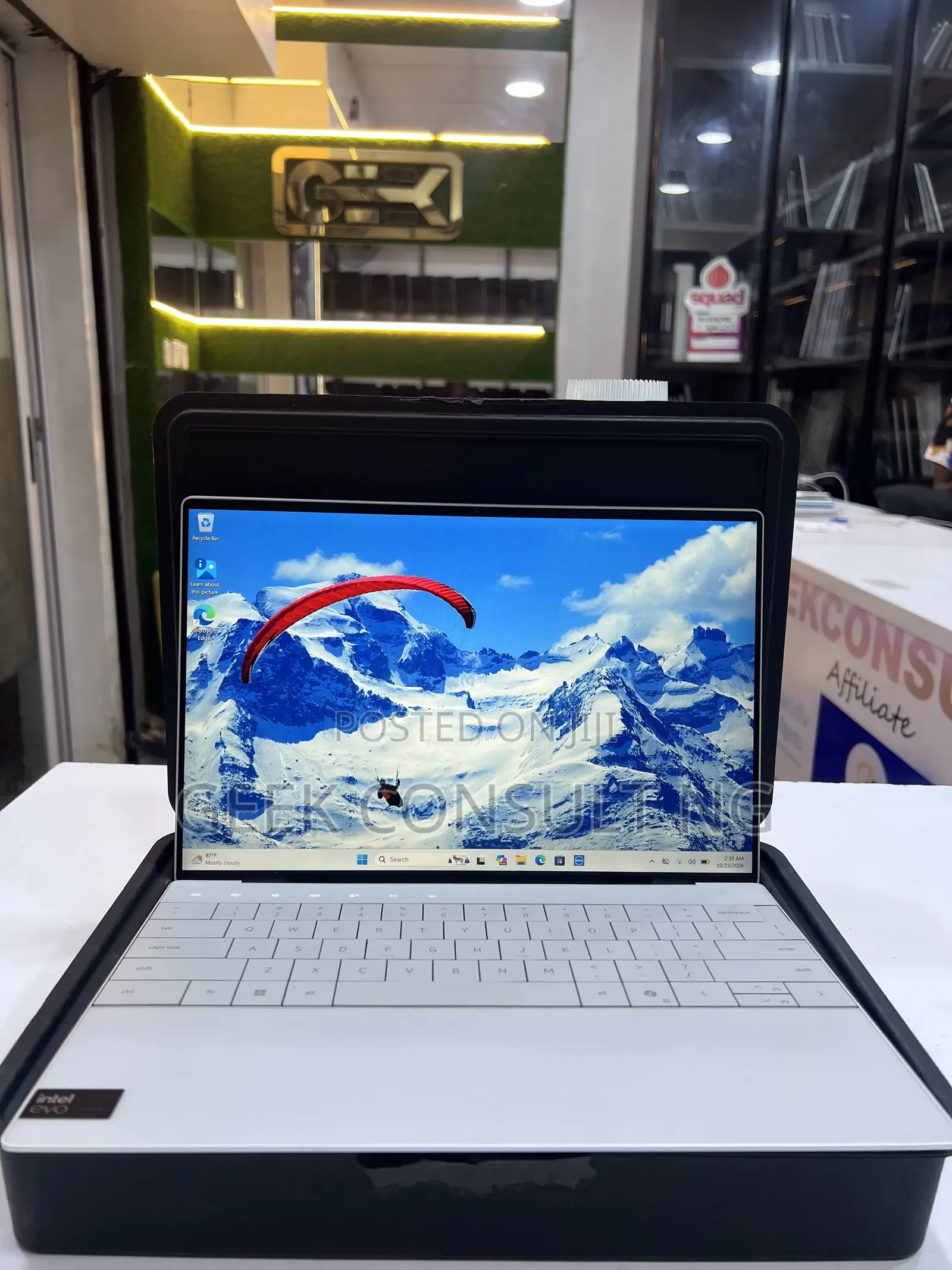 Laptop Dell XPS 13 9340 16GB Intel Core Ultra 7 SSD 512GB