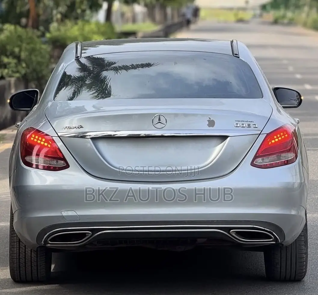 Mercedes-Benz C300 Sport 4Matic Sedan AWD (2.0L 4cyll 7A) 2016 Green