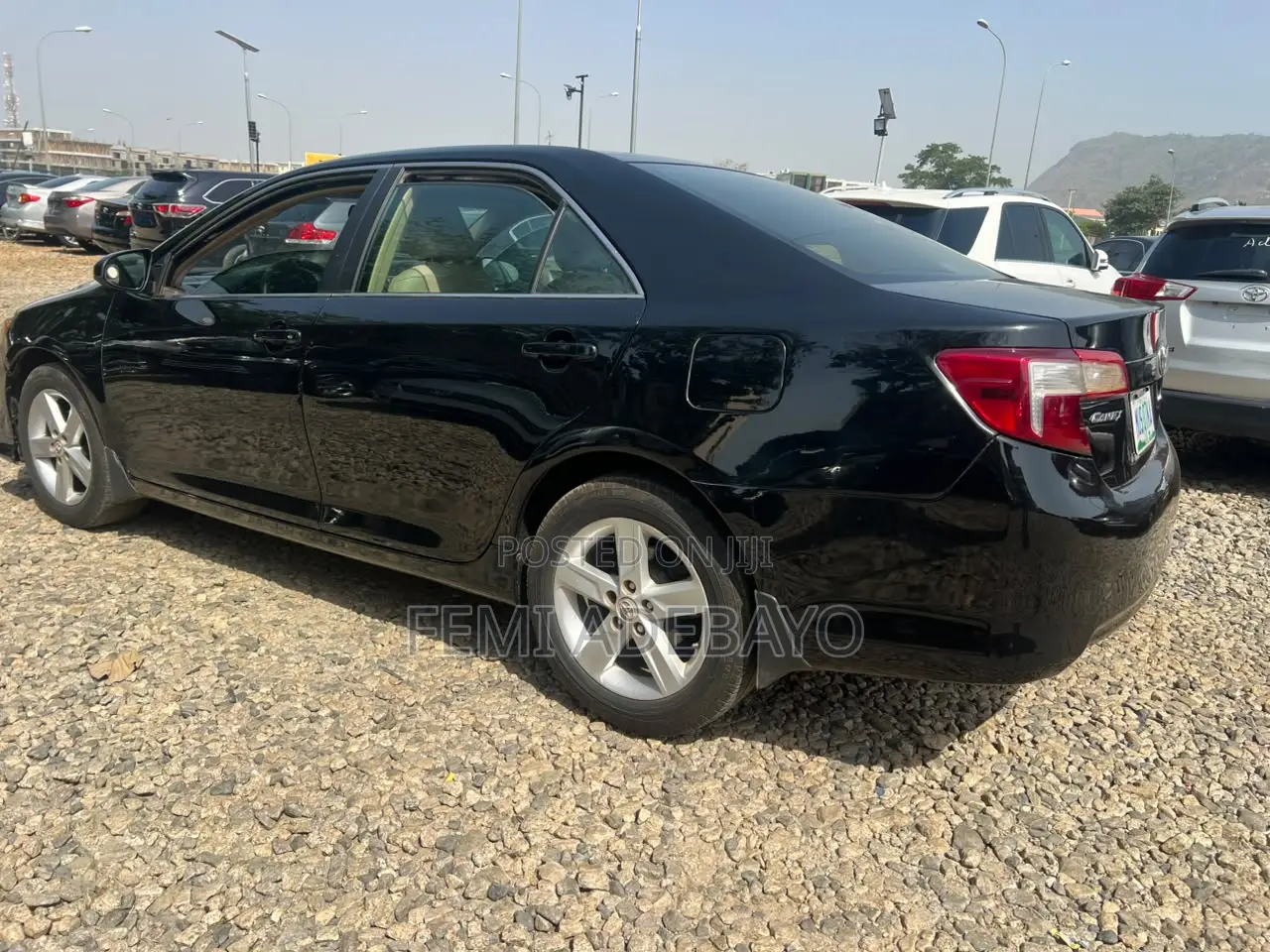 Toyota Camry SE 4dr Sedan (2.5L 4cyl 6A) 2013 Black