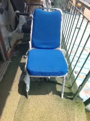 Solid Banquet Chair