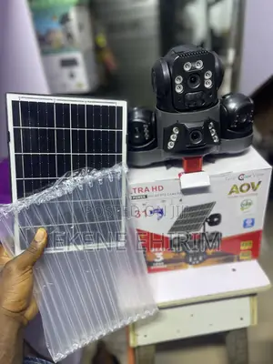 P31 4G Triple Lens
