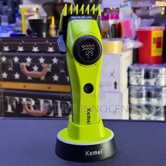 Kemei KM-1735 Rechargeable Professional Hair Clipper