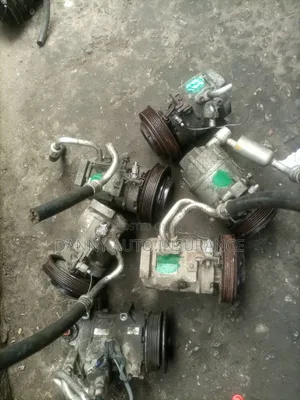 LAnd Cruise Prado AC COMPRESSOR 2014