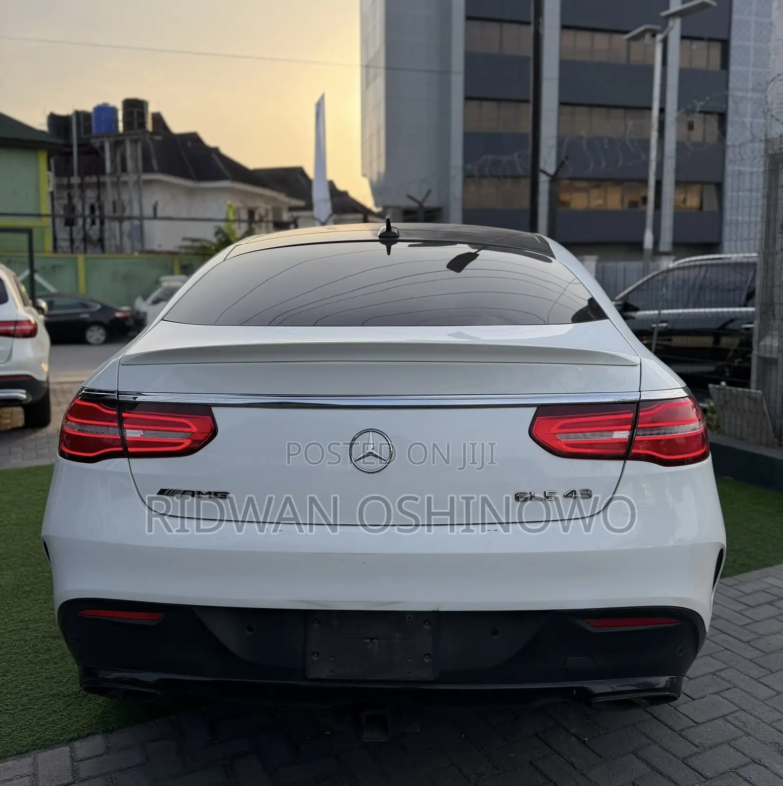 Mercedes-Benz GLE-Class GLE 350d 4MATIC 2018 White
