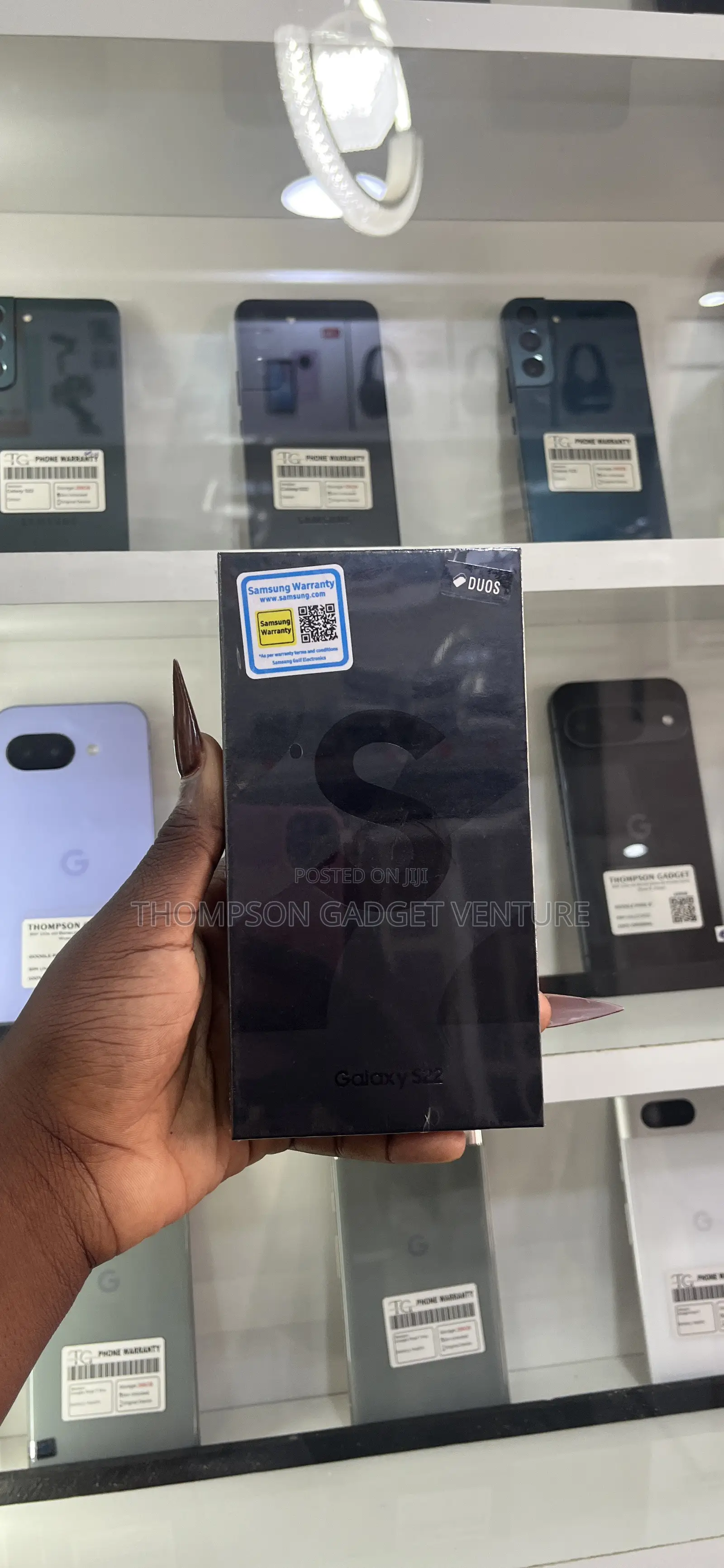 New Samsung Galaxy S22 5G 128 GB Black