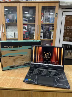 Laptop MSI Cyborg 15 16GB Intel Core Ultra 7 SSD 1T