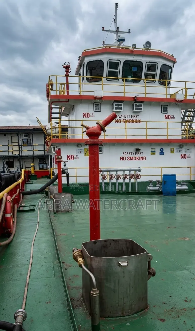 For Sale: 1,000 Mt Double-Hull Self-Propelled Fuel Barge