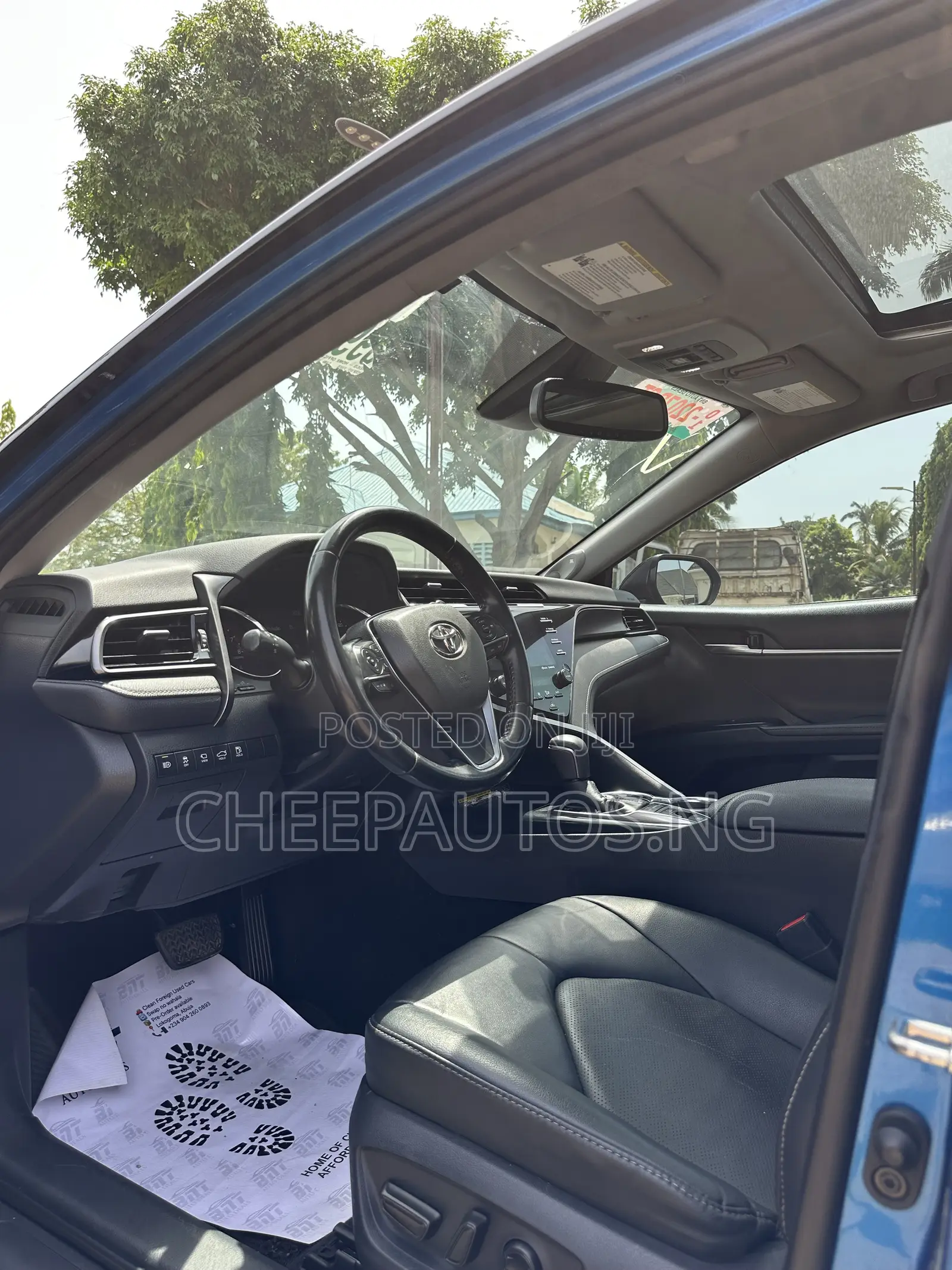 Toyota Camry XSE V6 (3.5L V6 8A) 2019 Blue
