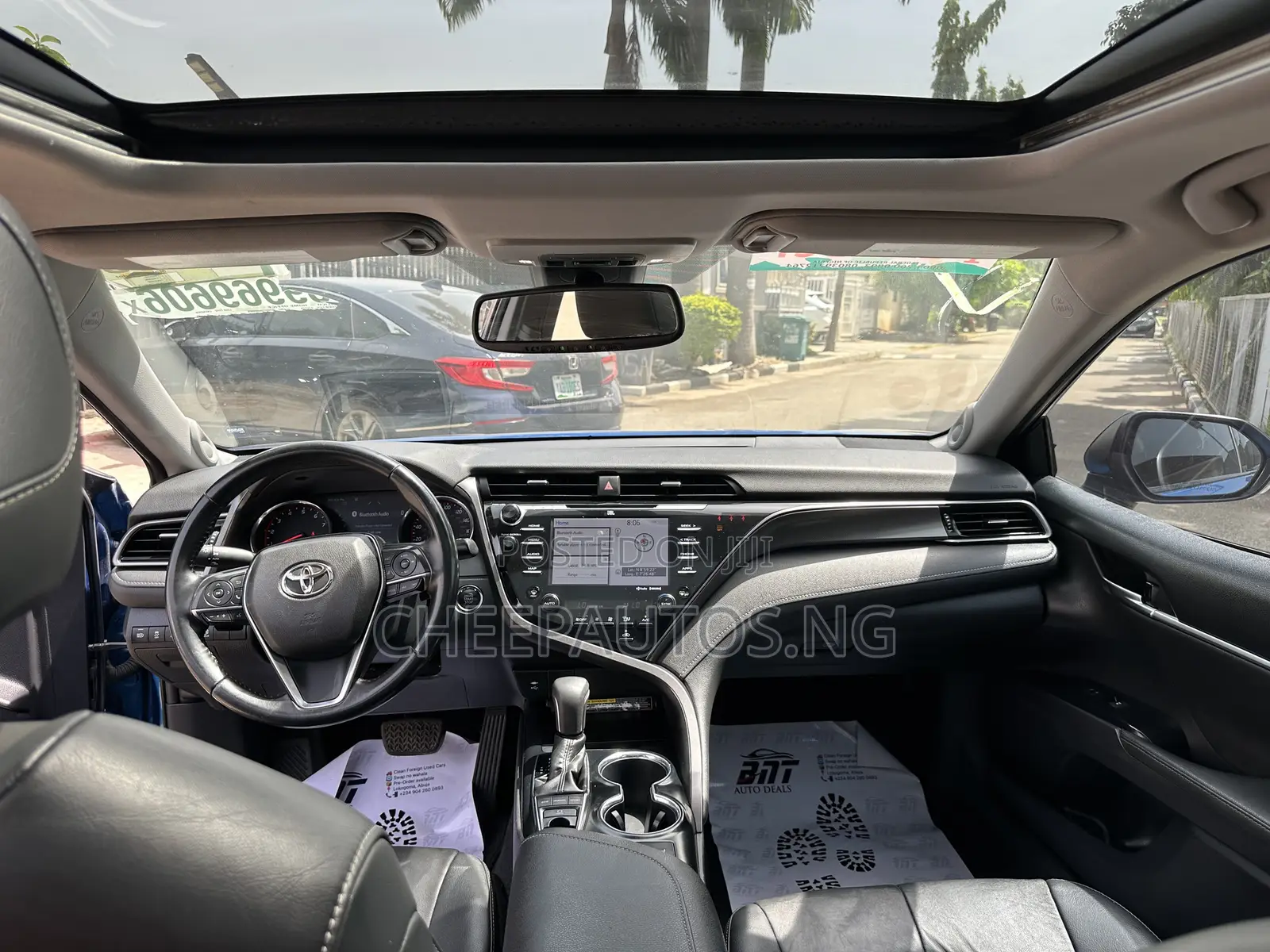 Toyota Camry XSE V6 (3.5L V6 8A) 2019 Blue