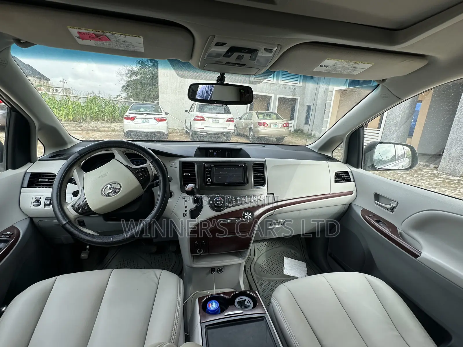 Toyota Sienna 2014 Gray