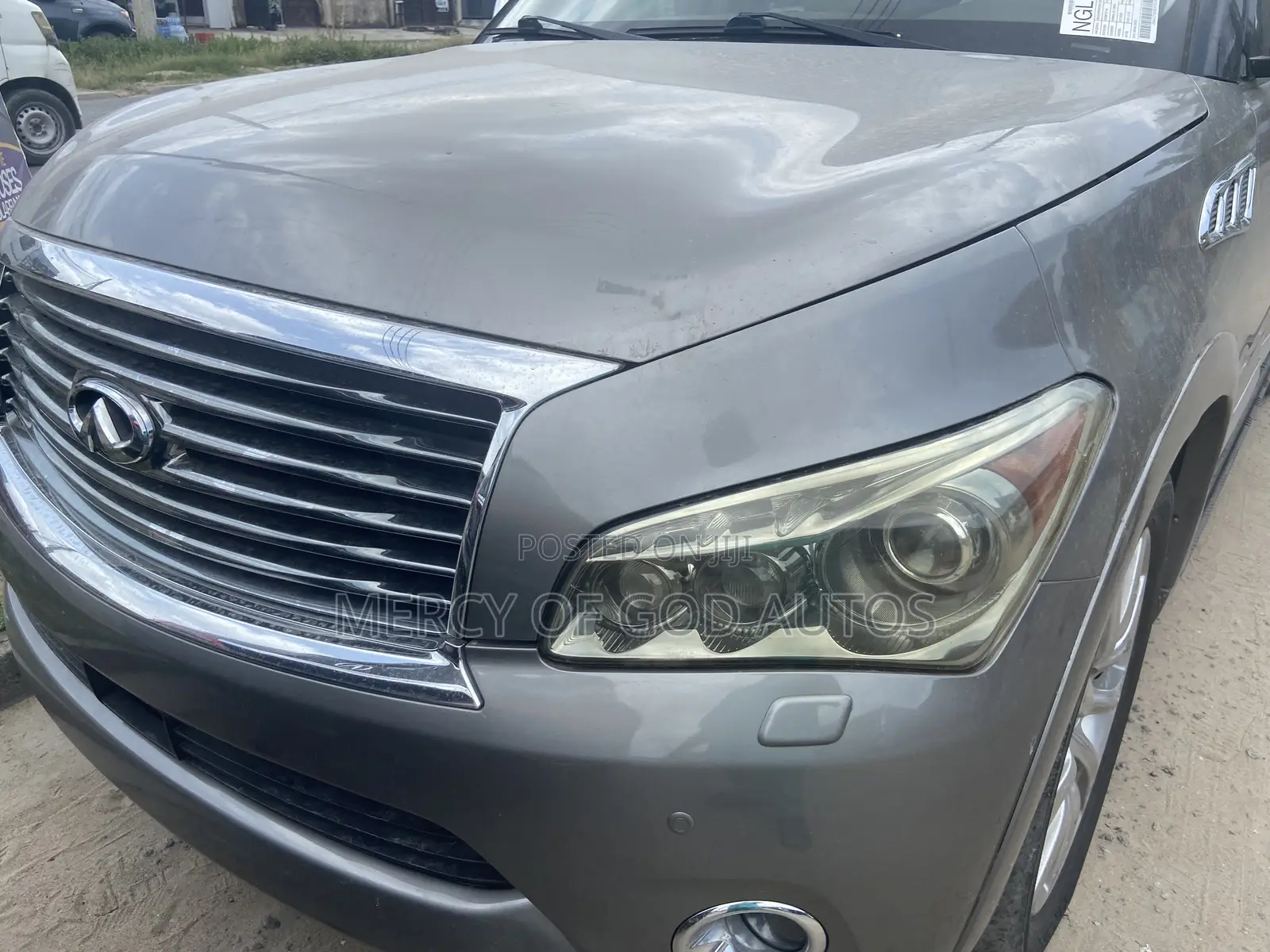 Infiniti QX56 2013 Gray