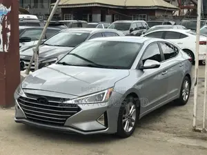 Hyundai Elantra 2019 Gray