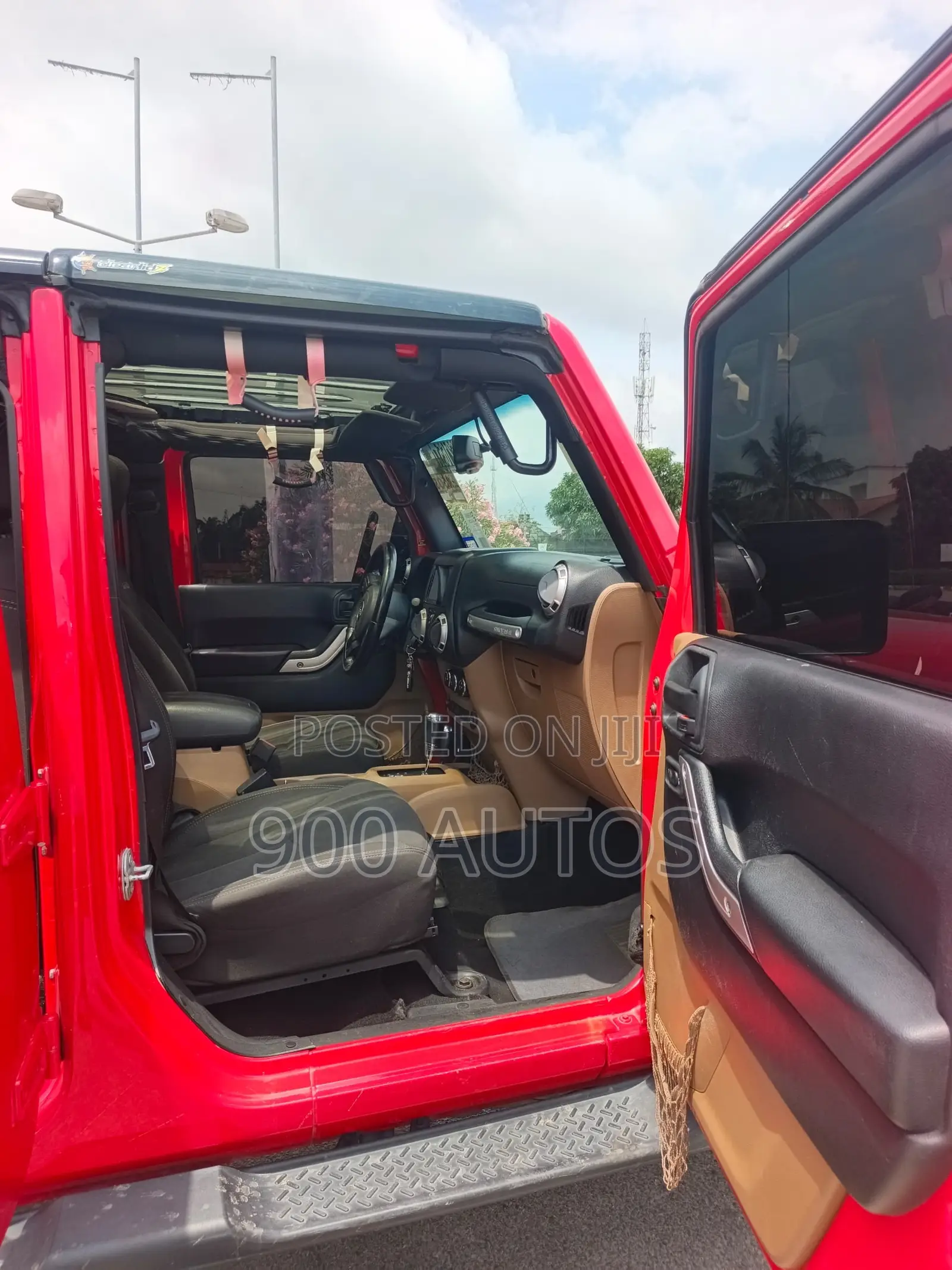 Jeep Wrangler Sahara 4x4 2016 Red