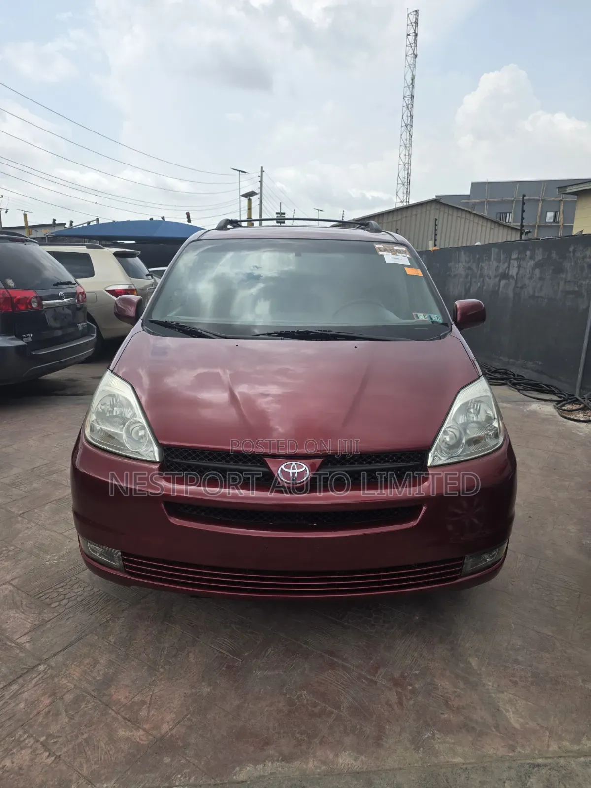 Toyota Sienna XLE AWD (3.3L V6 5A) 2004 Burgundy