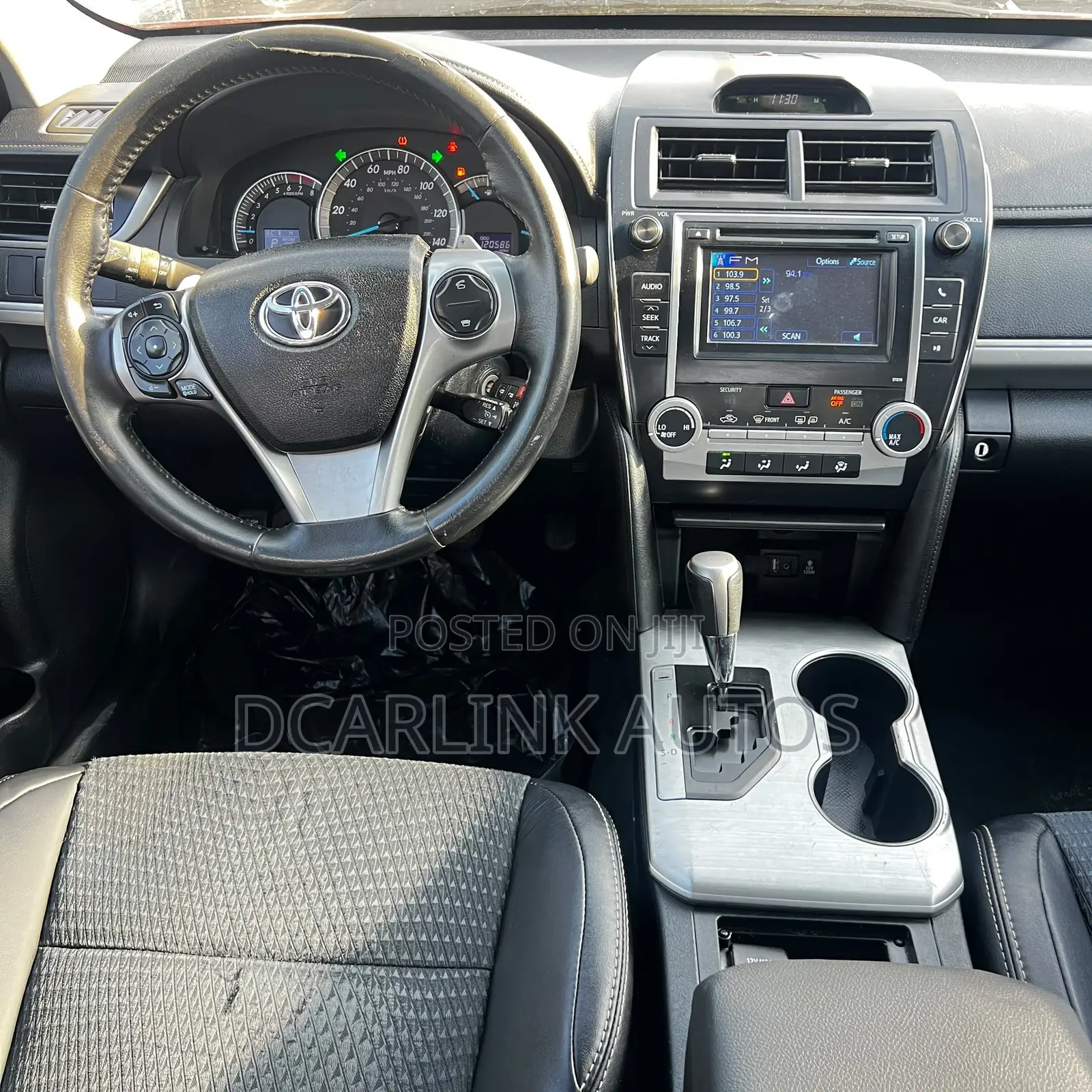 Toyota Camry SE 4dr Sedan (2.5L 4cyl 6A) 2014 Red