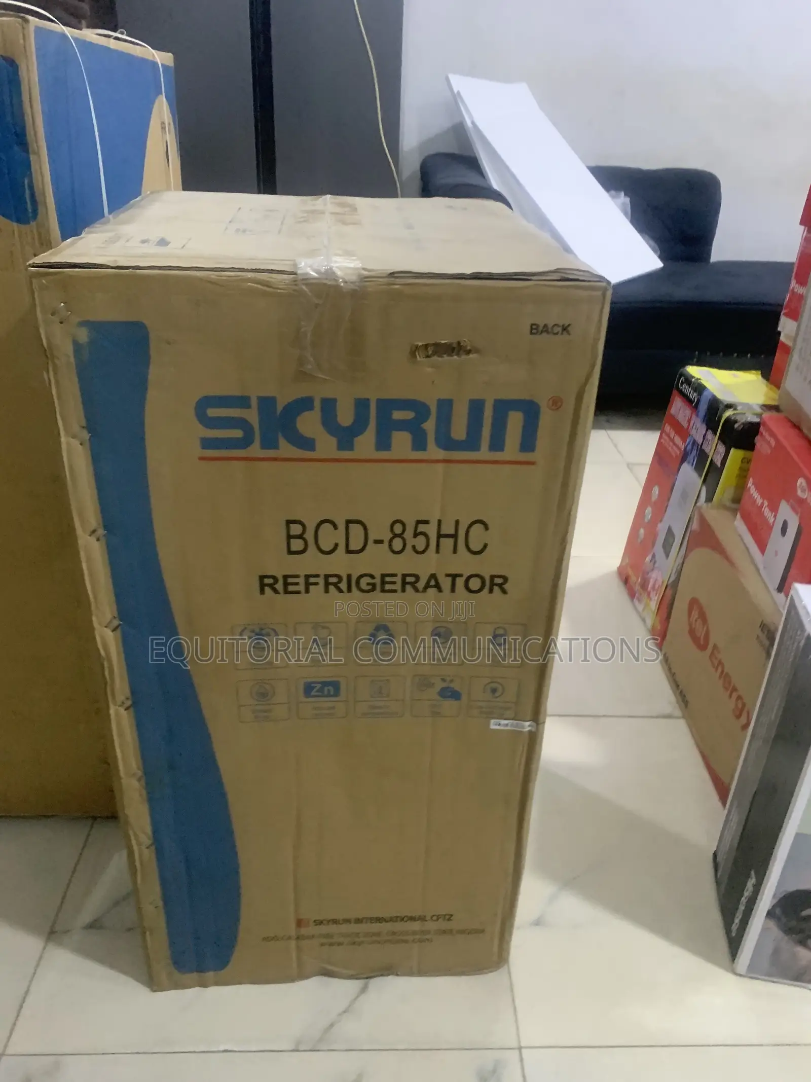 SKYRUN 85L Refrigerator – A Touch of Modern Convenience