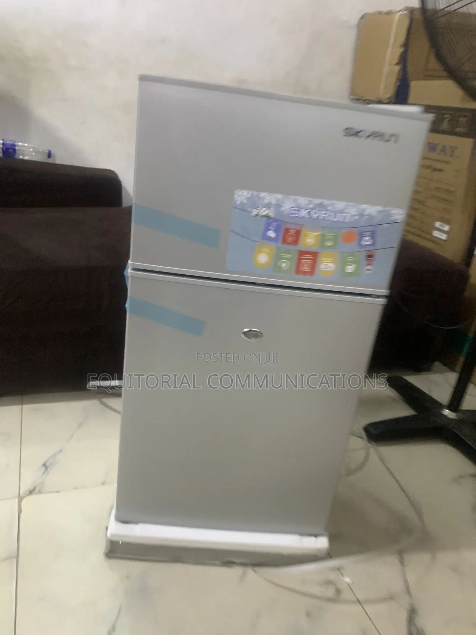SKYRUN 85L Compact Fridge – Refined Cooling for Contemporary Spaces