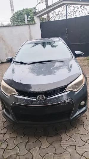 Toyota Corolla S 4dr Sedan (1.8L 4cyl CVT) 2014 Gray
