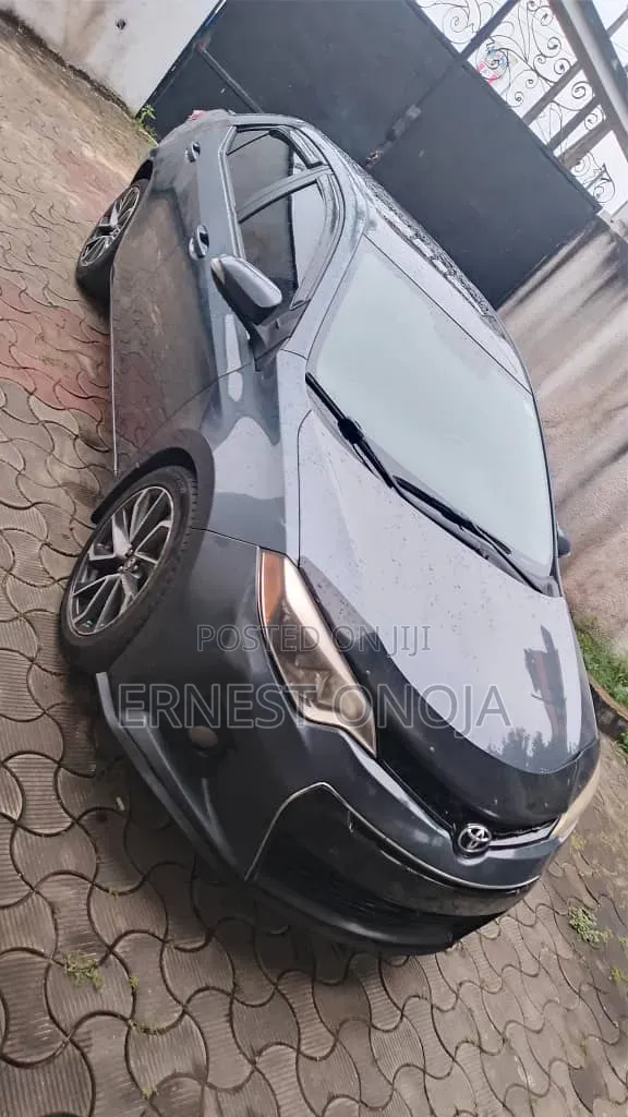 Toyota Corolla S 4dr Sedan (1.8L 4cyl CVT) 2014 Gray