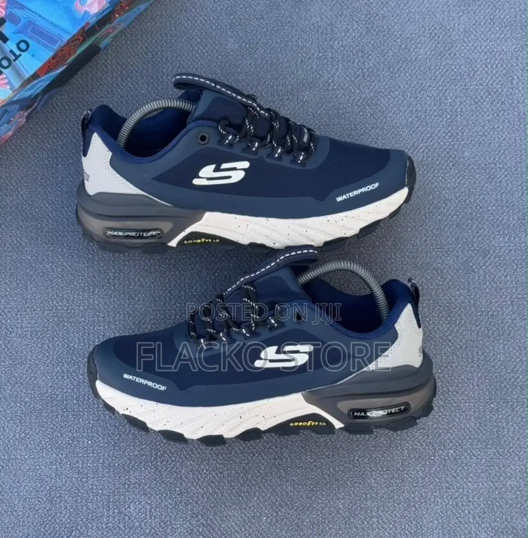 High Quality Skechers Max Protection Waterproof Sneakers
