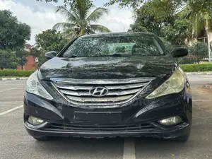 Hyundai Sonata 2013 Black