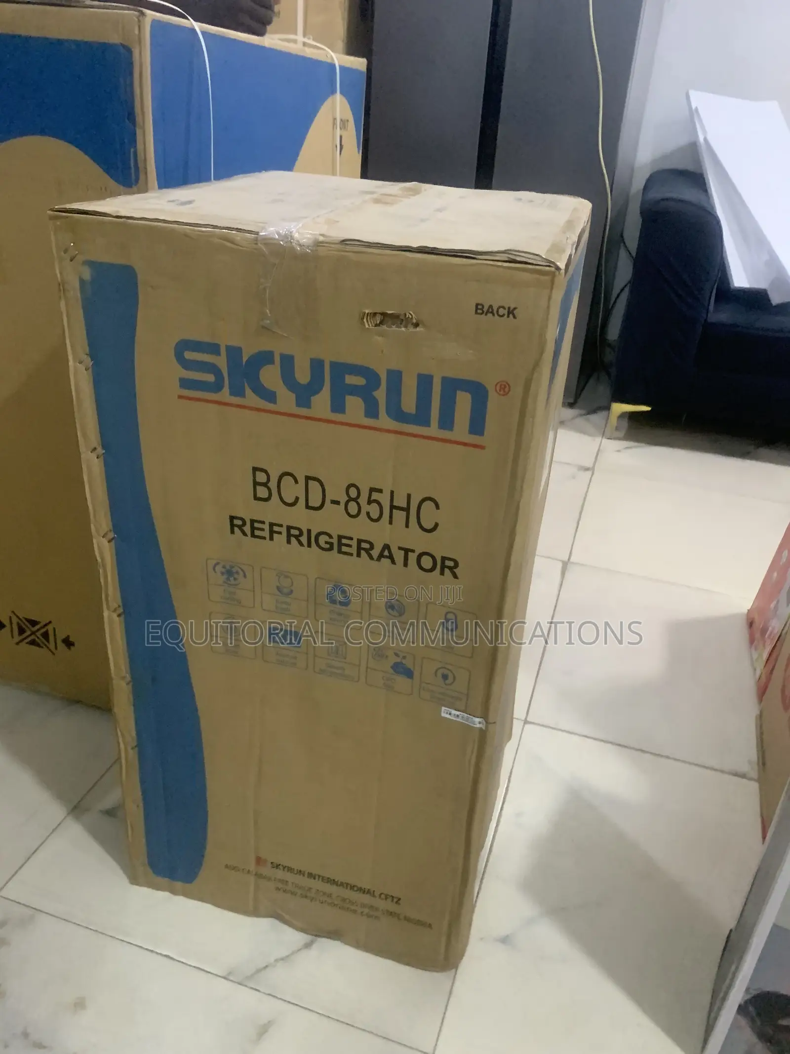 SKYRUN 85L Refrigerator – Style and Convenience in One