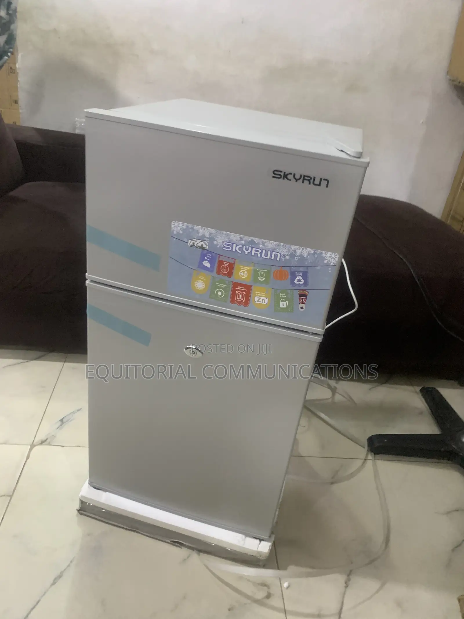 SKYRUN 85L Refrigerator – Style and Convenience in One