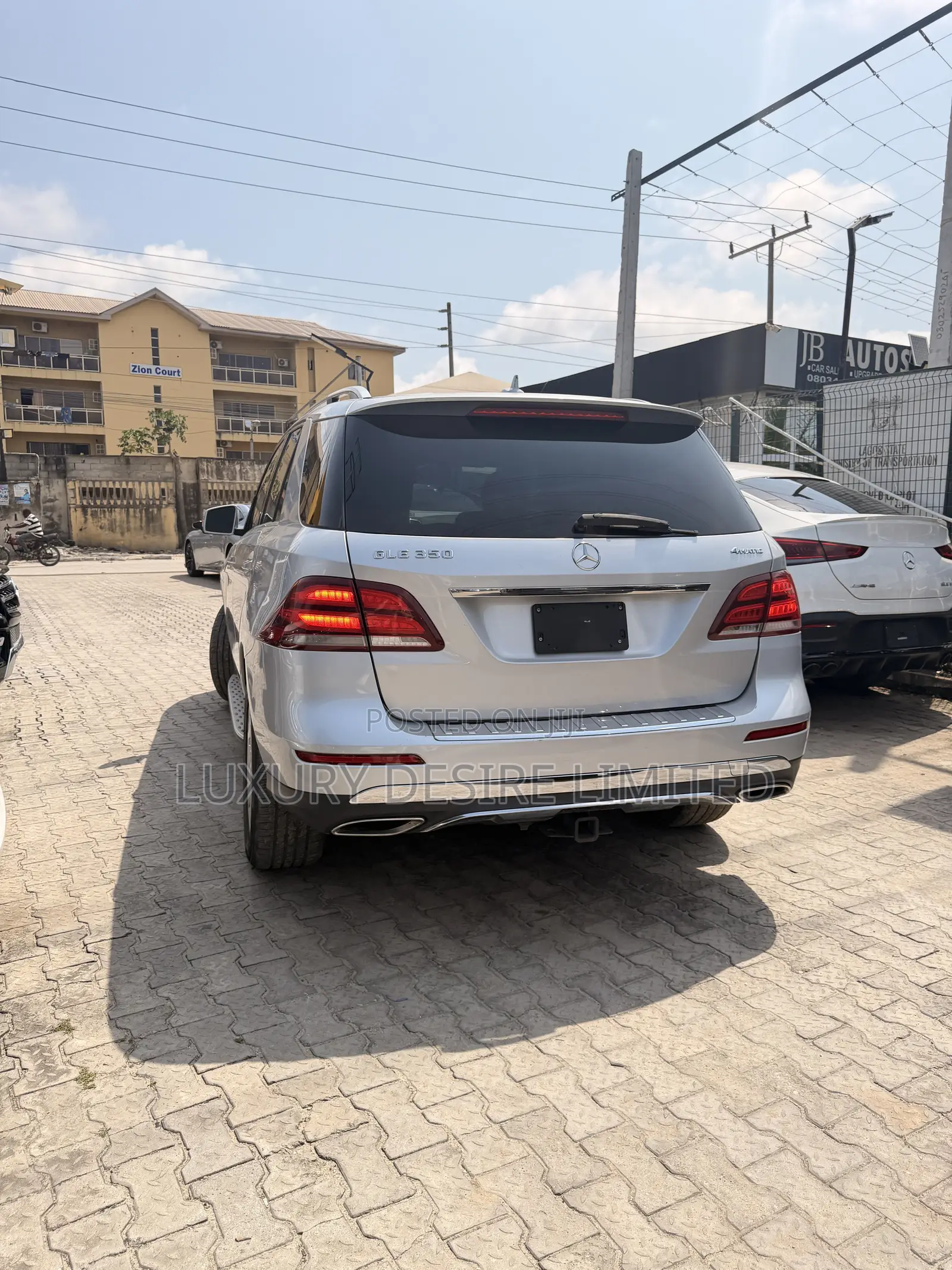 Mercedes-Benz GLE-Class GLE 400 4MATIC 2016 Silver