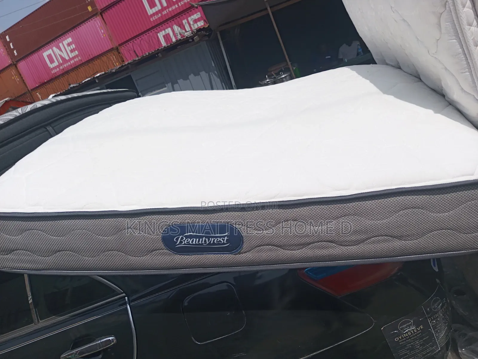 Mattress Hall for Your Family Comfort Hybrid Mattress