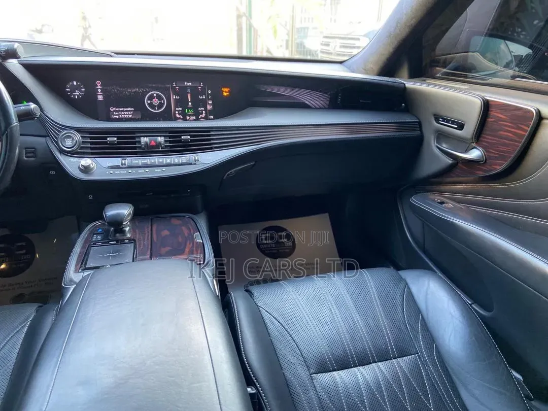 Lexus LS 2019 Gray