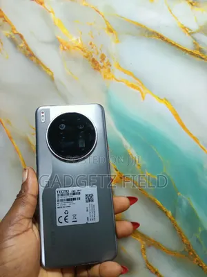 Tecno Camon 40 Premier 5G 256 GB Gray