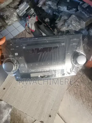 Highlander 2010-2013 Radio Basic