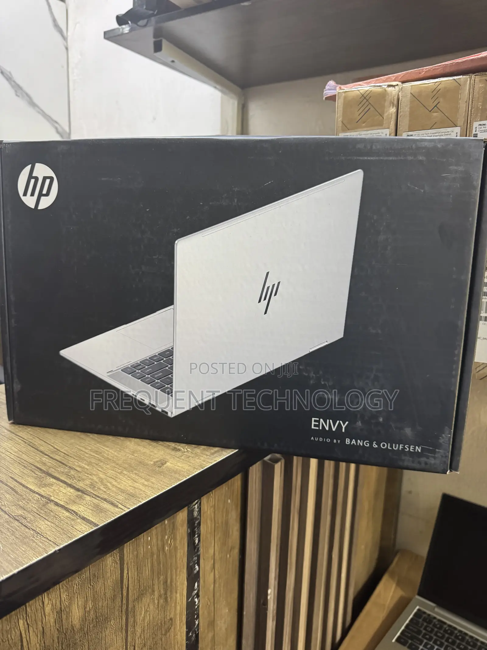 New Laptop HP Envy x360 8GB Intel Core 5 SSD 512GB