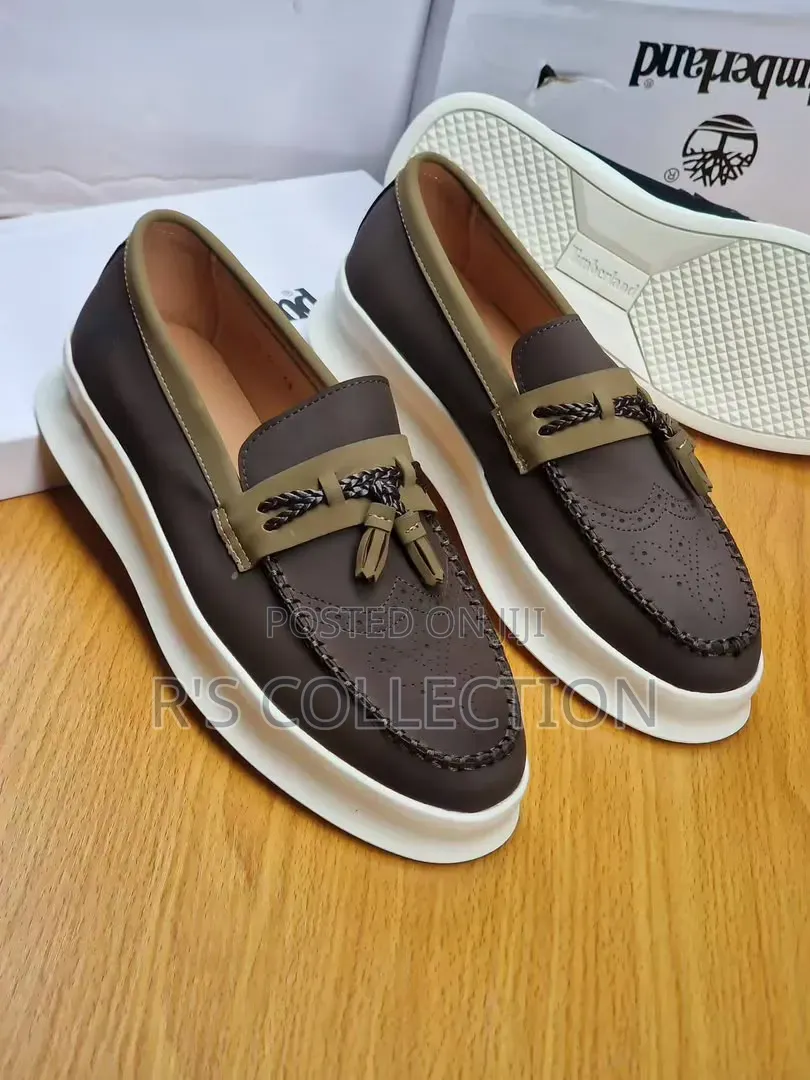 Classic Fashionable Men Timberland Shoes
