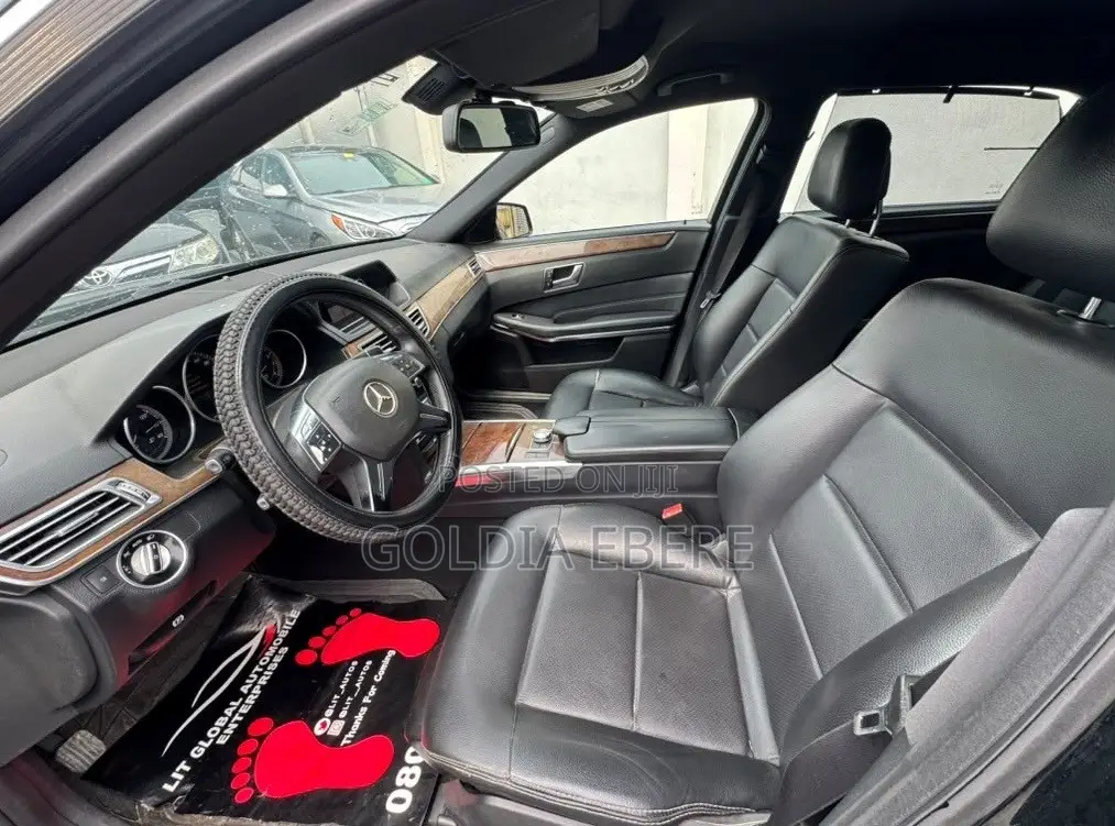 Mercedes-Benz E200 2014 Black