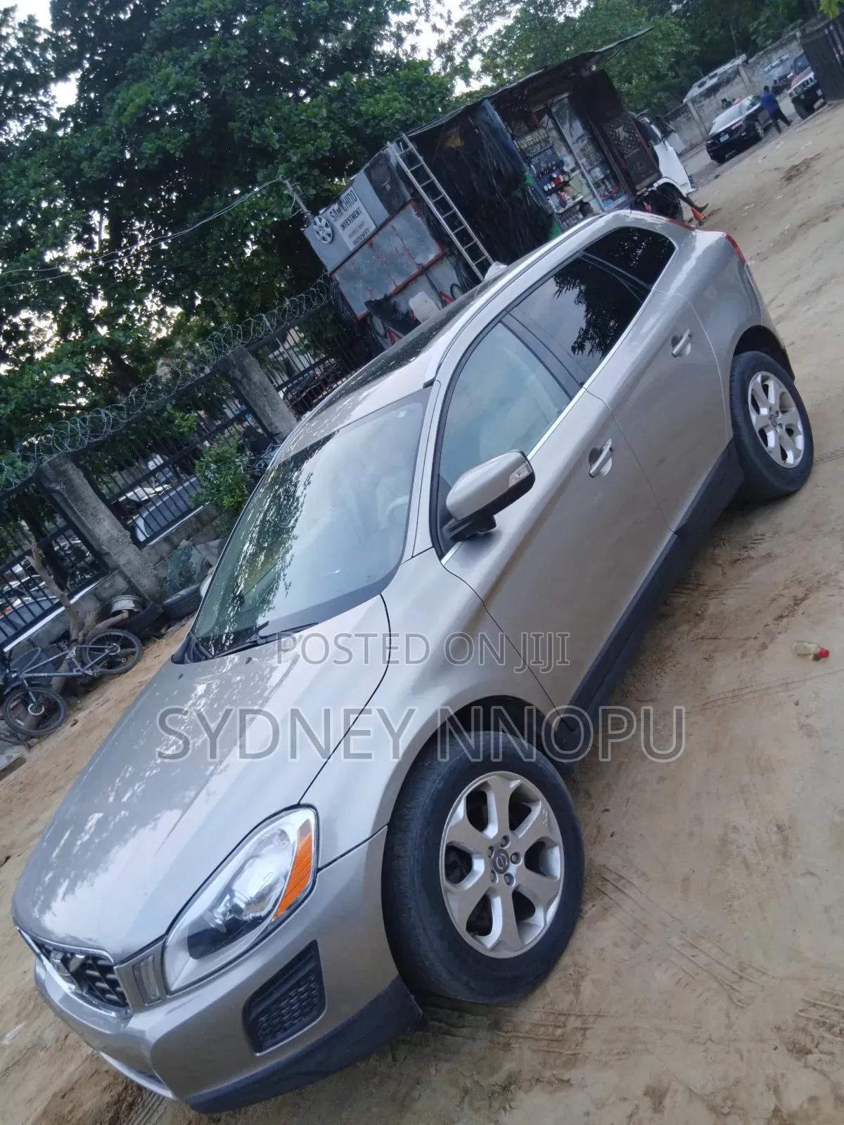 Volvo XC60 2013 Gold