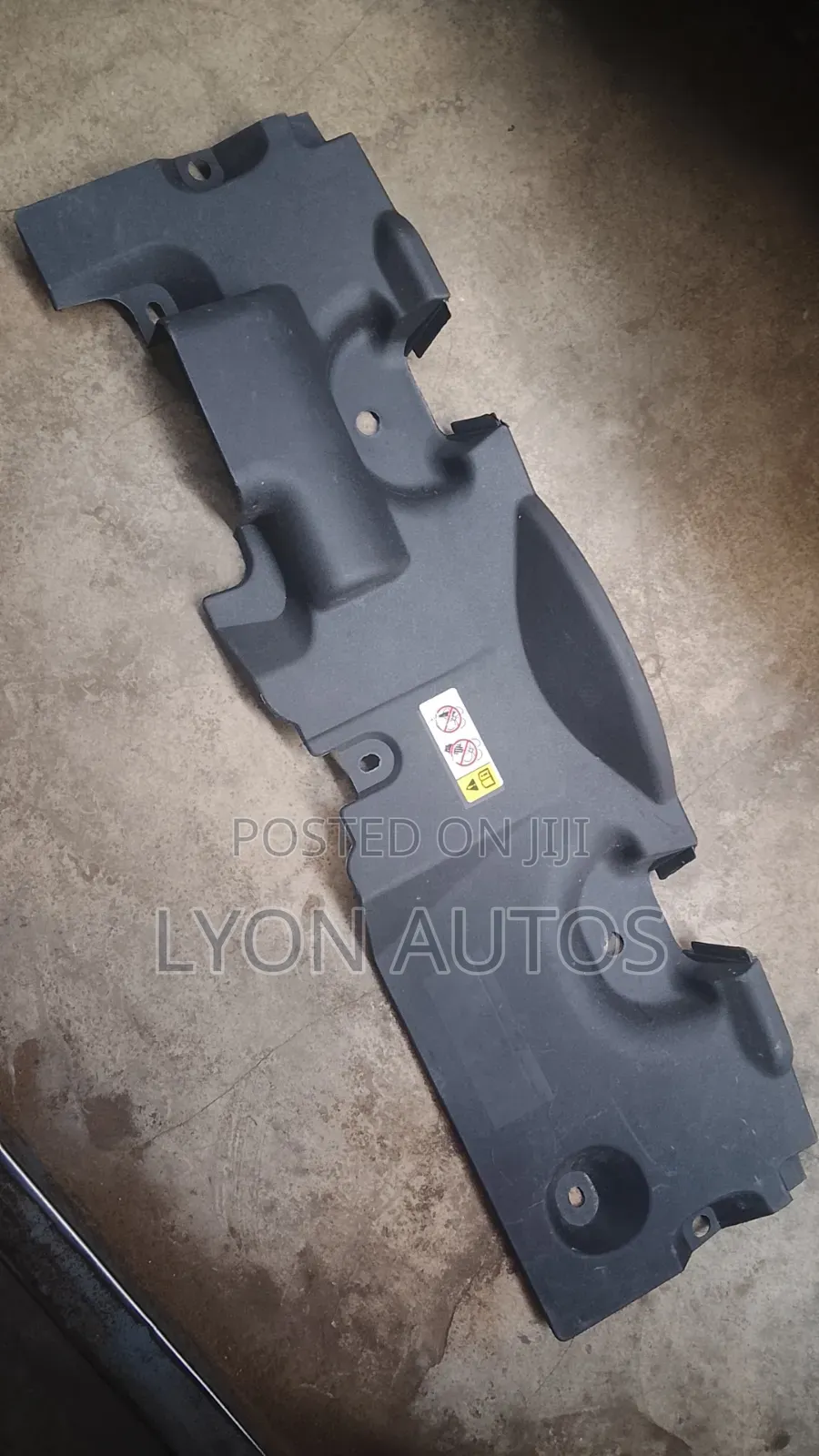 Radiator Plastic Cover Rav 4 2020