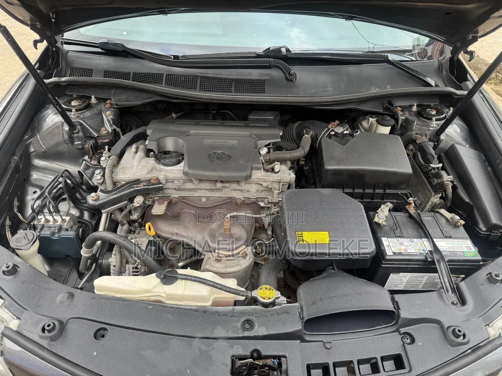 Toyota Camry SE 4dr Sedan (2.5L 4cyl 6A) 2013 Gray