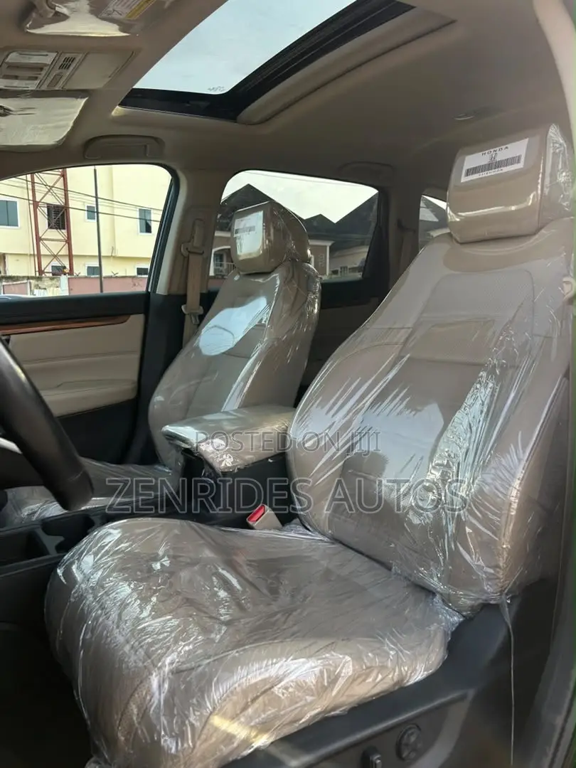 Honda CR-V Touring AWD 2018 Black