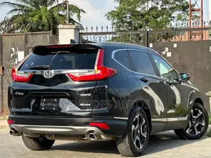 Honda CR-V Touring AWD 2018 Black