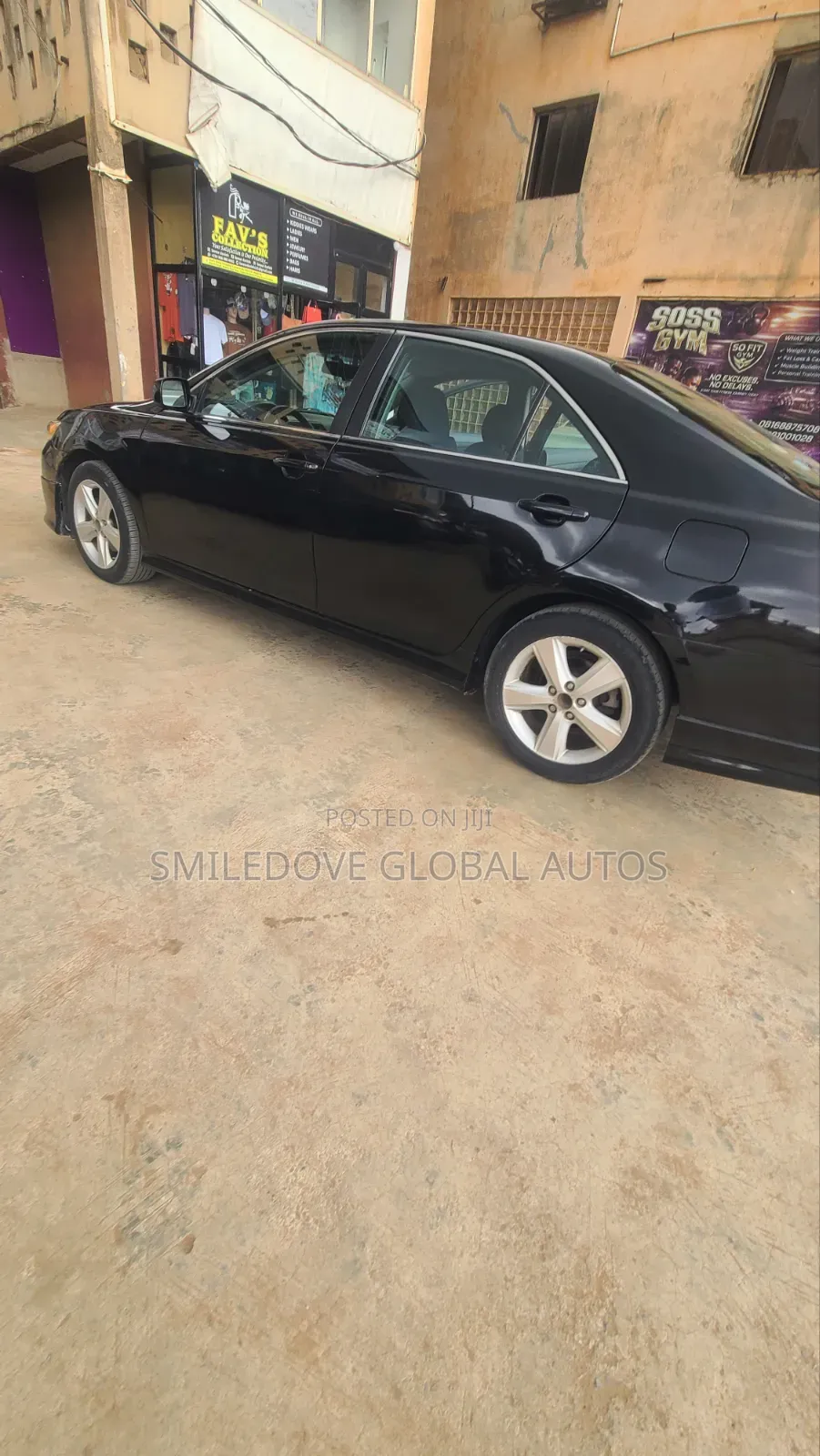 Toyota Camry SE 4dr Sedan (2.5L 4cyl 6A) 2011 Black