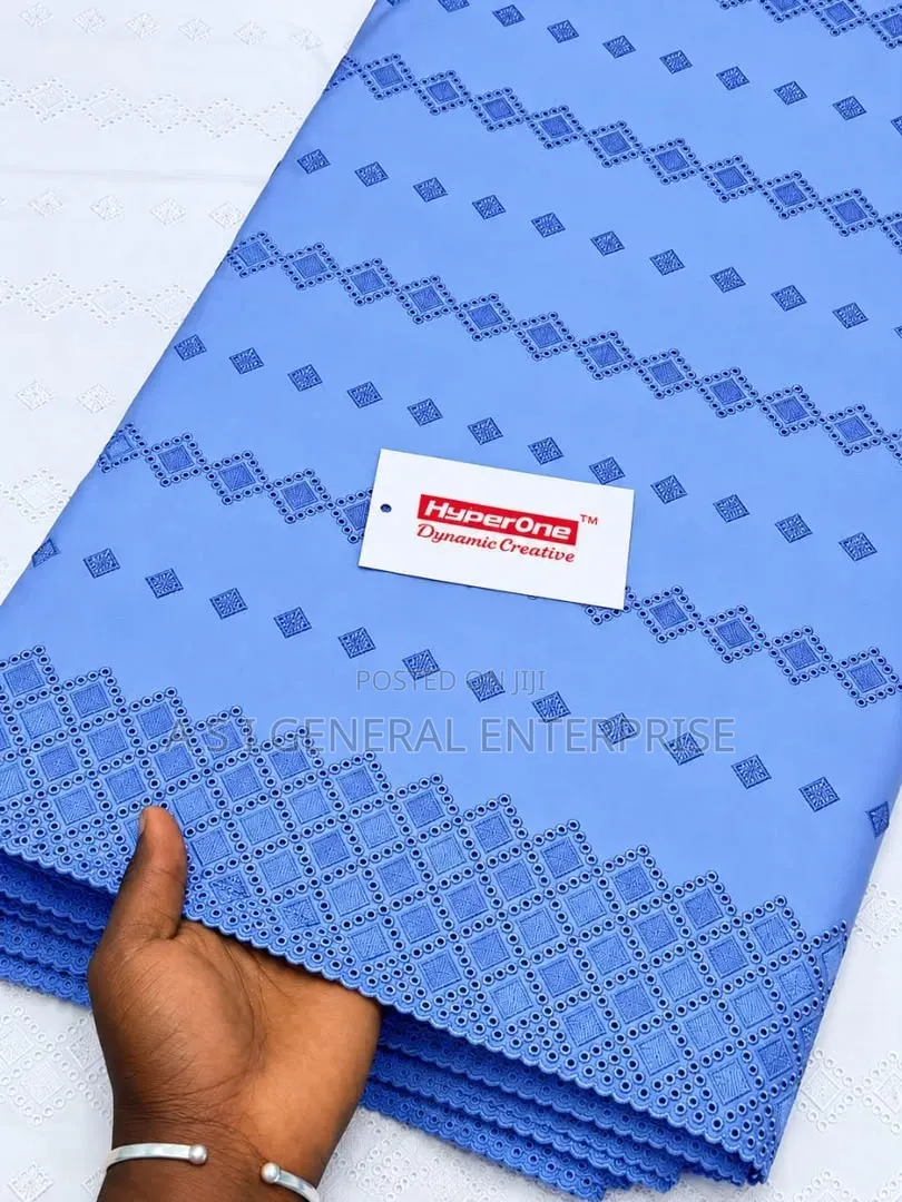 HyperOne Dynamic Creative Yard - Original Swiss Lace - Kwari