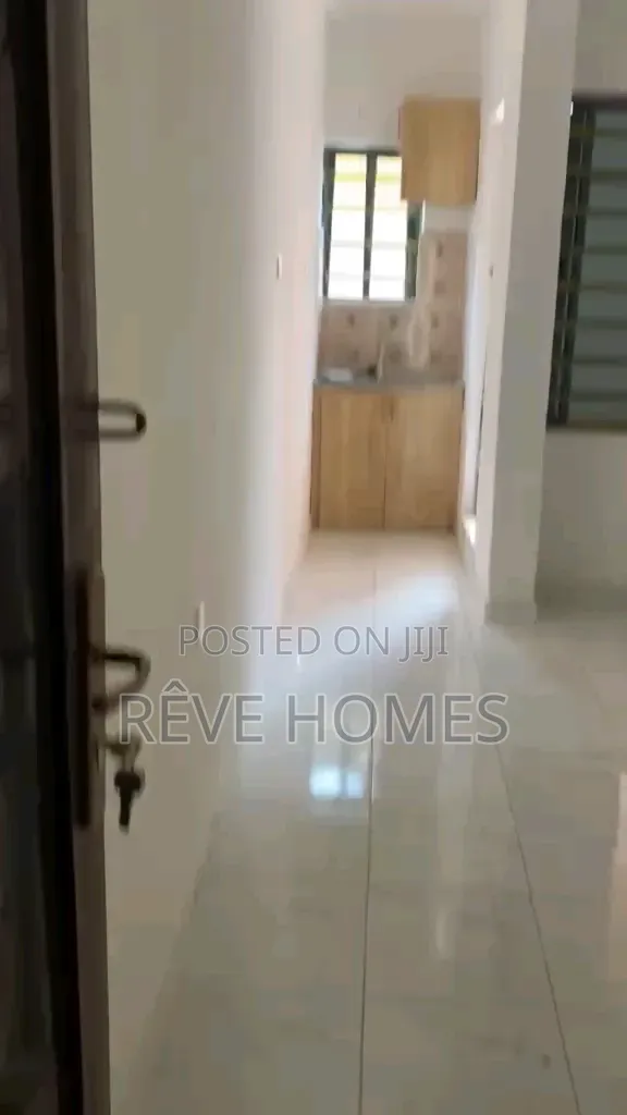 Studio Apartment in Shomolu / Shomolu for rent