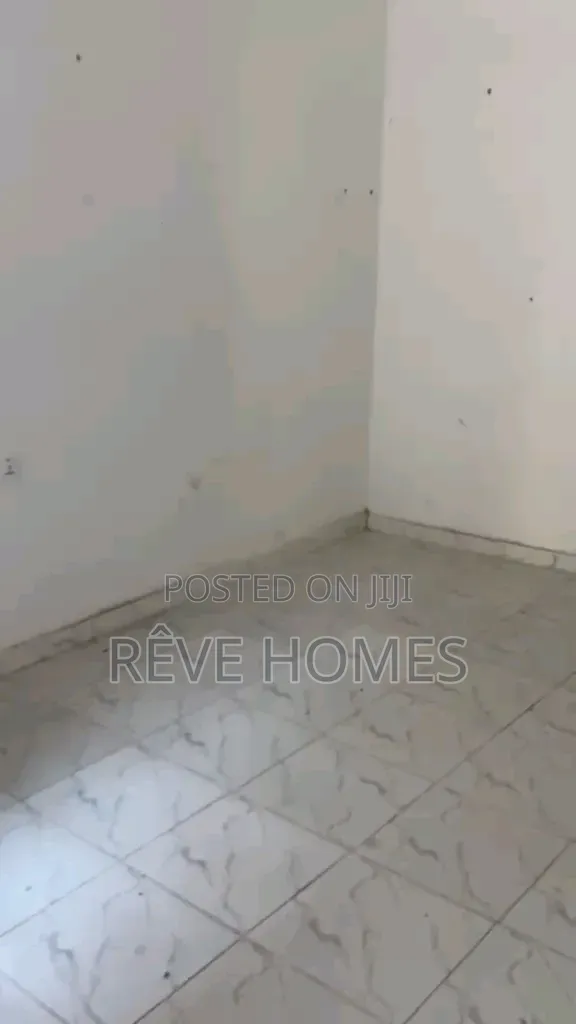 Studio Apartment in Shomolu / Shomolu for rent