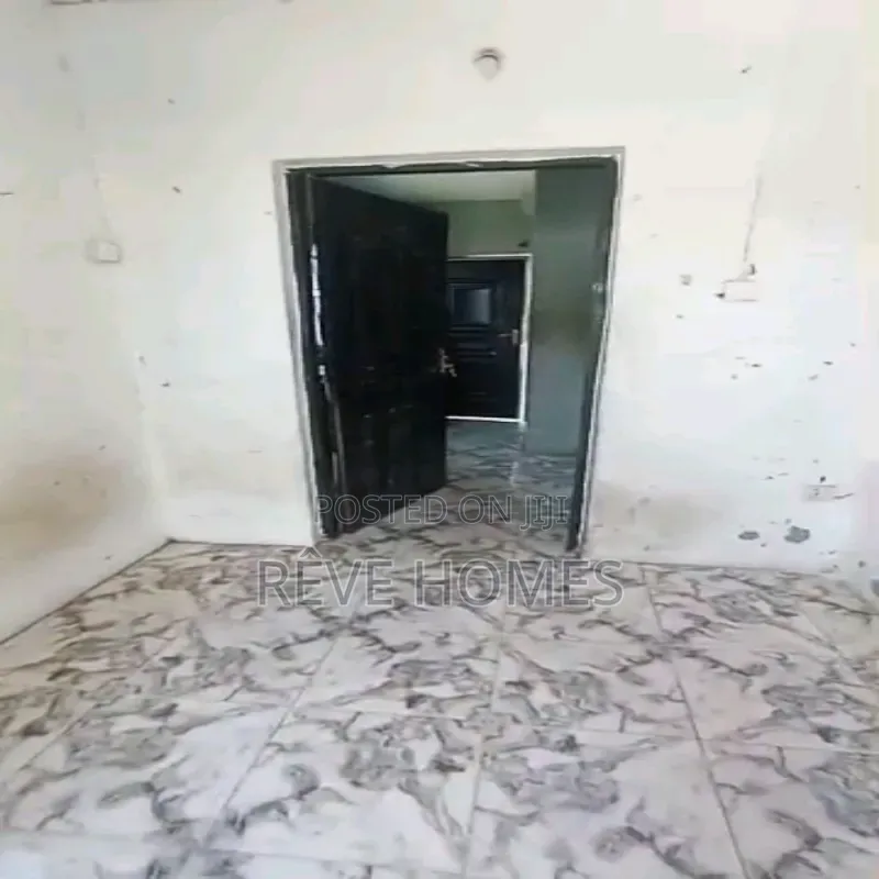 Studio Apartment in Shomolu / Shomolu for rent