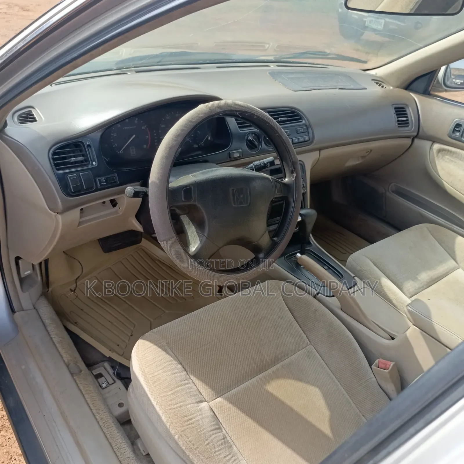 Honda Accord 1998 Silver